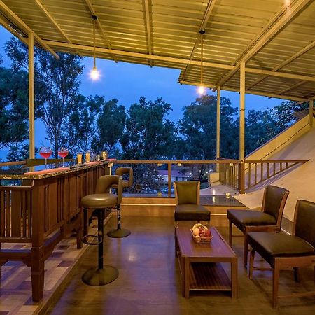 Saffronstays Casa Tranquil, Panchgani - Pet-Friendly Veg Only Pool Villa エクステリア 写真